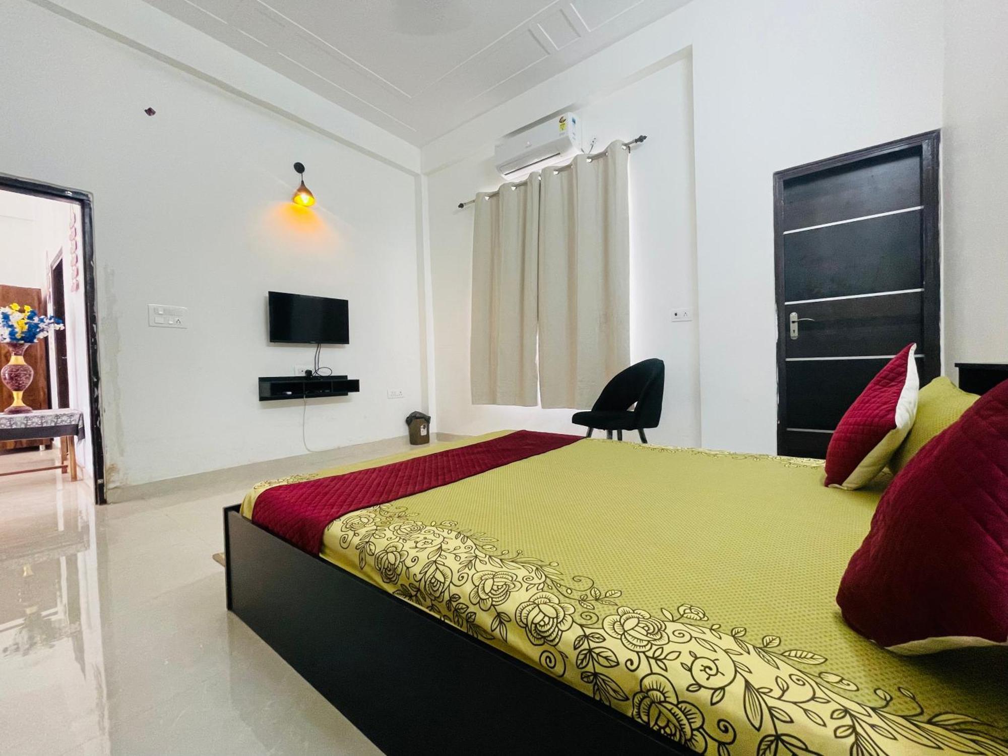 Atulyam Stays Sushant Golf City Lucknow Buitenkant foto