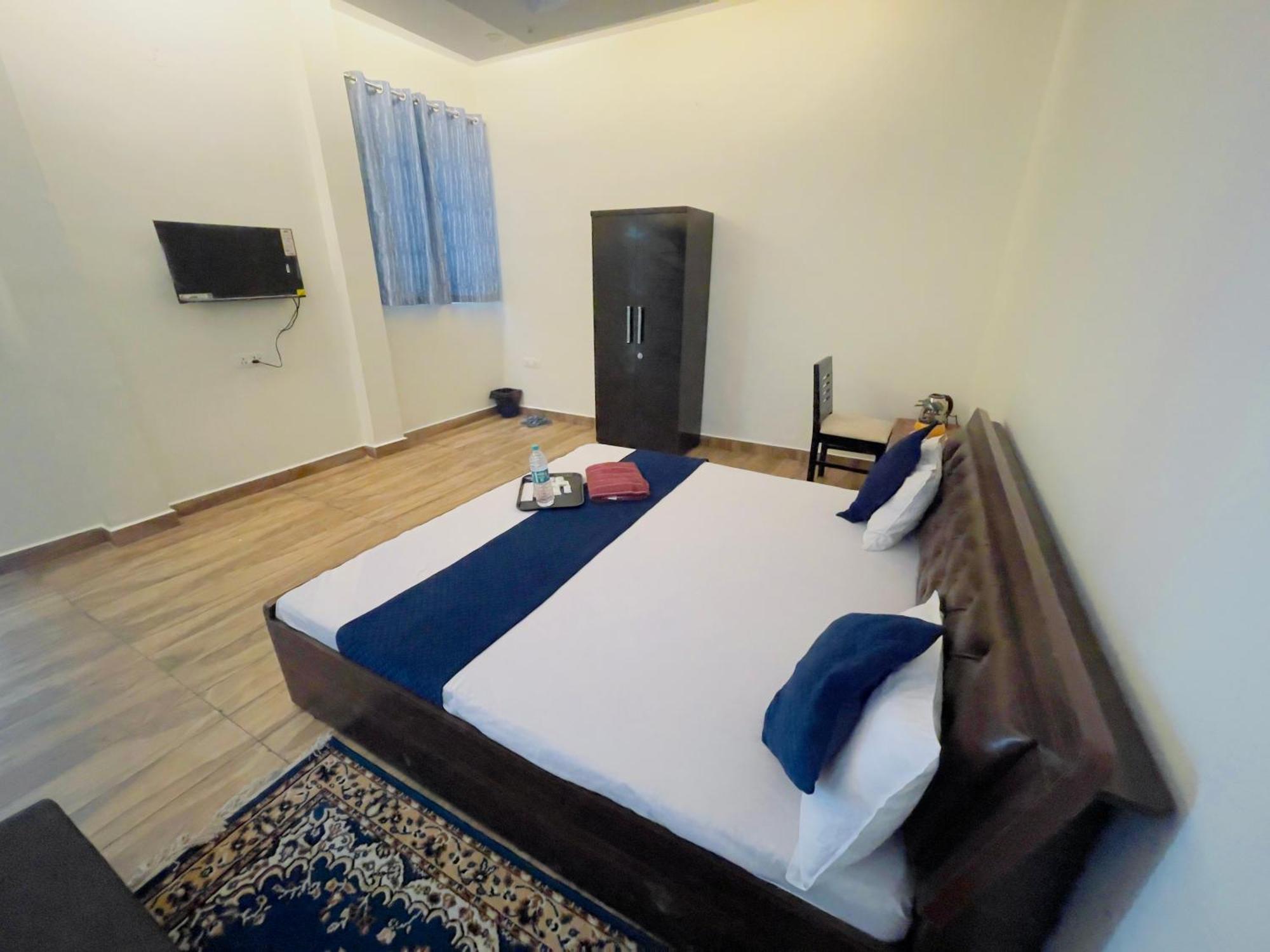 Atulyam Stays Sushant Golf City Lucknow Buitenkant foto