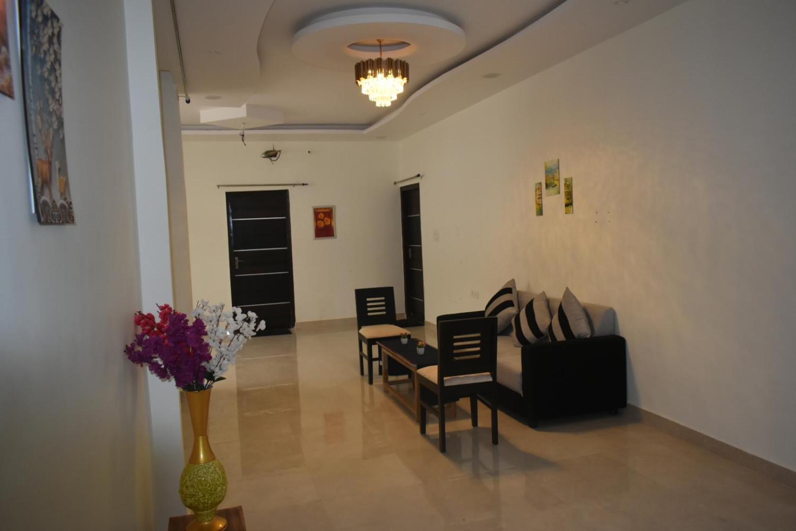 Atulyam Stays Sushant Golf City Lucknow Buitenkant foto