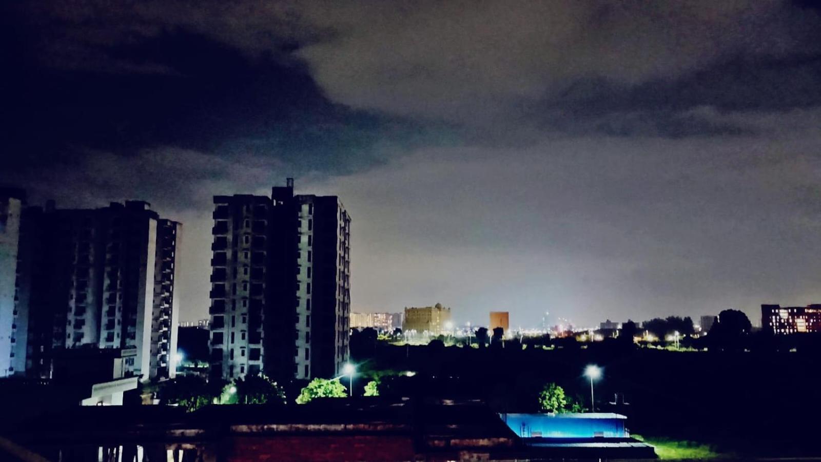 Atulyam Stays Sushant Golf City Lucknow Buitenkant foto